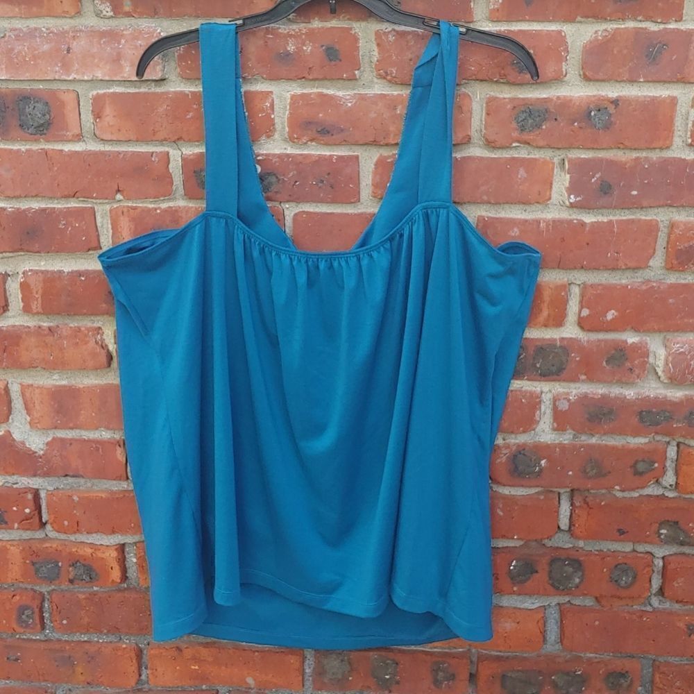 Turquoise sequined tank top - Picture 4 of 4
